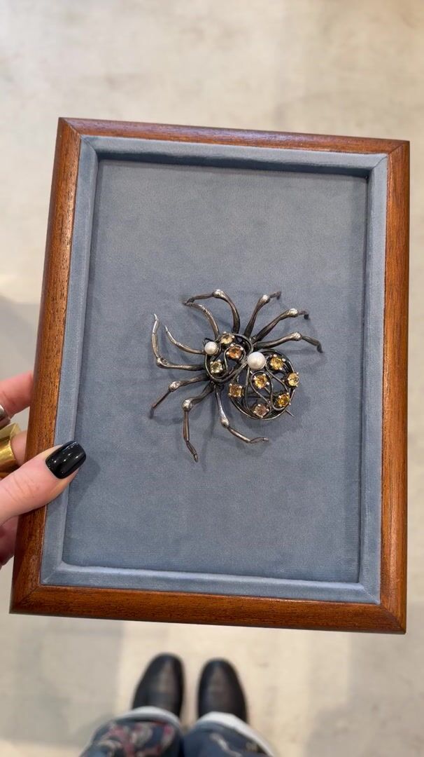 Broche araignée Bruno Da Rocha, argent et citrines, années 1980 — vidéo
