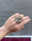 Brutalist Silver and Citrine Ring — vidéo