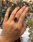 1930s Silver Daisy Ring, Marcasite and Synthetic Ruby — vidéo